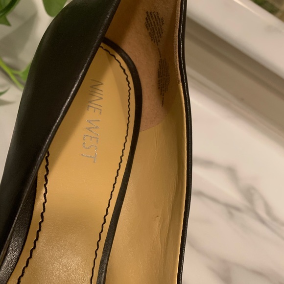 Nine West Platform Pump - Picture 4 of 6